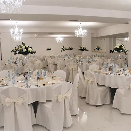 Lapas U Hoffera بيت ضيافة