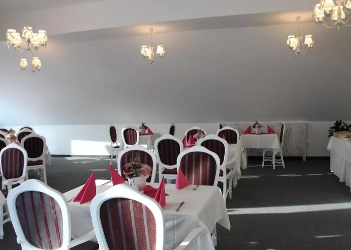 Lapas U Hoffera نيترا