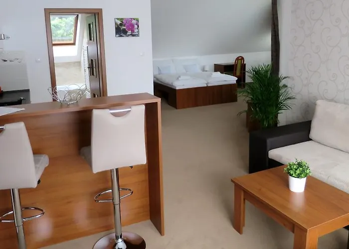 Lapas U Hoffera بيت ضيافة